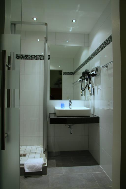 קלן Warsteinerhof By Centro Comfort מראה חיצוני תמונה
