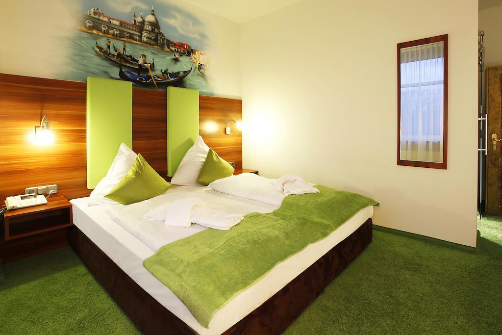 קלן Warsteinerhof By Centro Comfort חדר תמונה